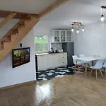 Hexagon Honey House+ Prywatna Plaza+jezioro+ Stawy+ Gospodarstwo+ Pasieka Дом отдыха *