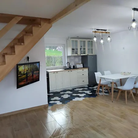 Hexagon Honey House+ Prywatna Plaza+jezioro+ Stawy+ Gospodarstwo+ Pasieka Holiday home *