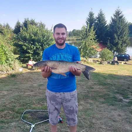 بيت للعطل Hexagon Honey House+ Prywatna Plaza+jezioro+ Stawy+ Gospodarstwo+ Pasieka *