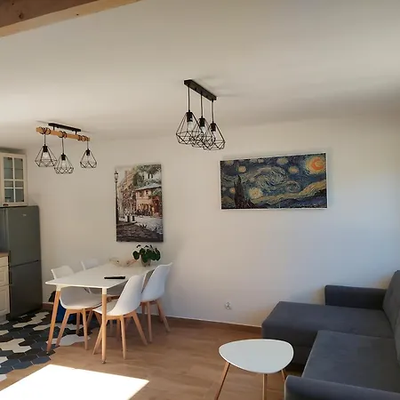 Hexagon Honey House+ Prywatna Plaza+jezioro+ Stawy+ Gospodarstwo+ Pasieka Holiday home *