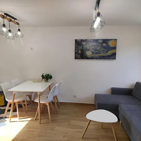 Hexagon Honey House+ Prywatna Plaza+jezioro+ Stawy+ Gospodarstwo+ Pasieka